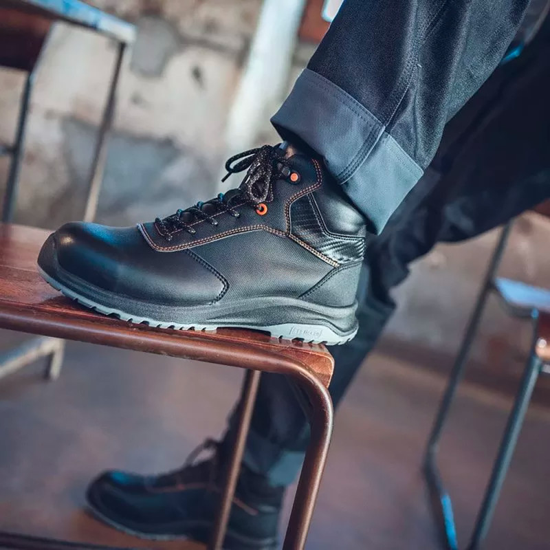CHAUSSURE DE SÉCURITÉ HAUTE ROAD S3